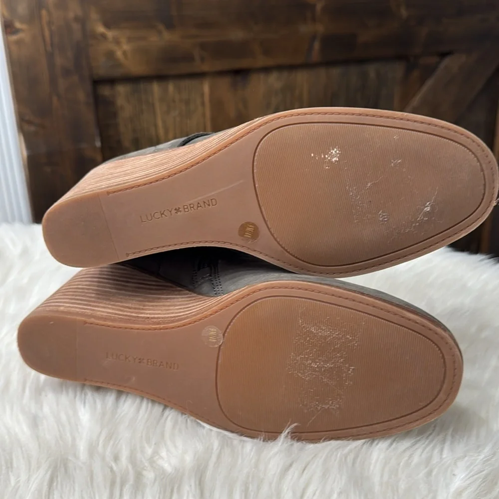 LUCKY BRAND Zanta Nubuck Booties